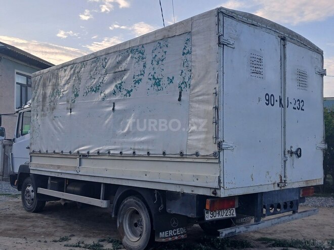 Mercedes Atego 814-6