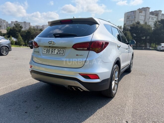 Hyundai Santa Fe-6