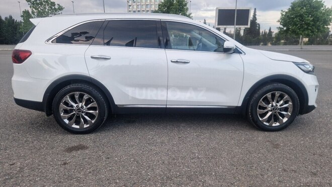 Kia Sorento-4