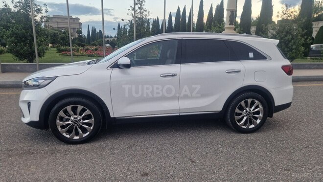 Kia Sorento-11