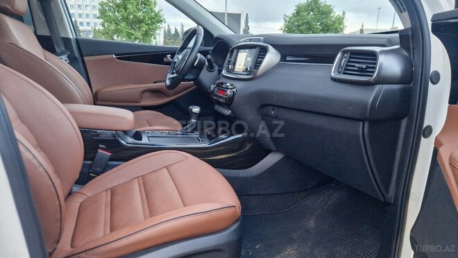 Kia Sorento-20
