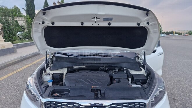 Kia Sorento-21