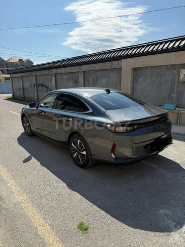 Changan Qiyuan A05-4