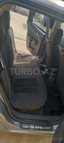 Opel Astra-12