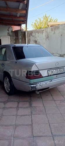 Mercedes 300 D-3