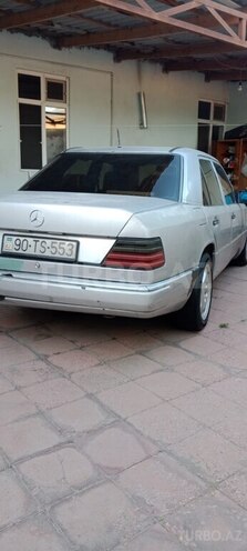 Mercedes 300 D-2