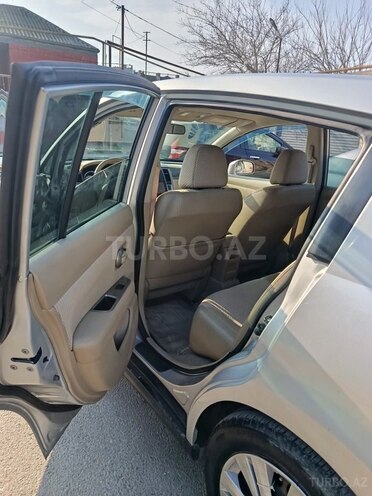 Nissan Tiida-8