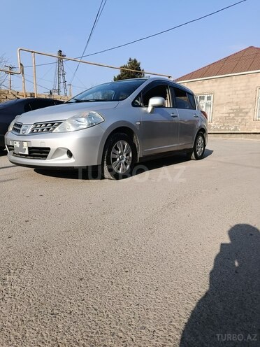 Nissan Tiida-3