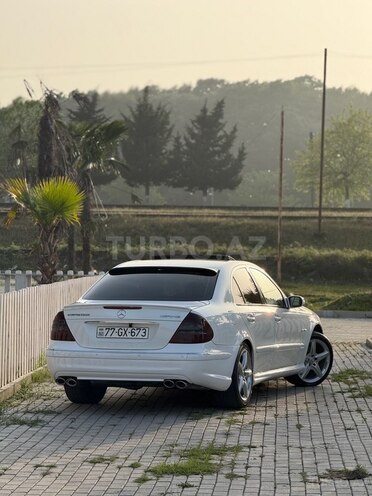 Mercedes E 200-2