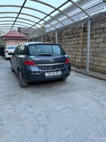 Opel Astra-2