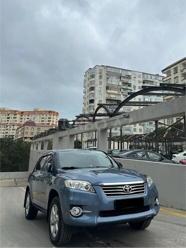 Toyota RAV4-2