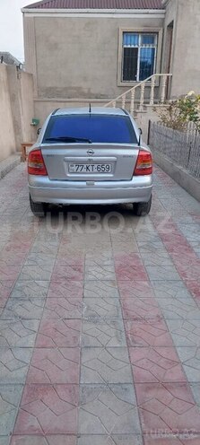 Opel Astra-2