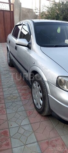 Opel Astra-3