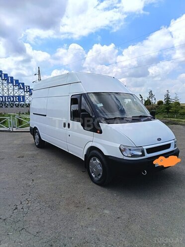 Ford Transit-7