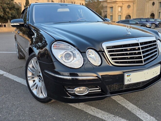 Mercedes E 220-10
