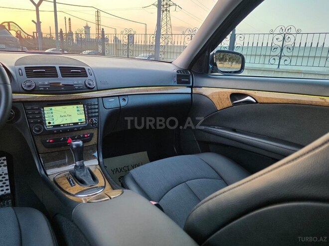 Mercedes E 220-9