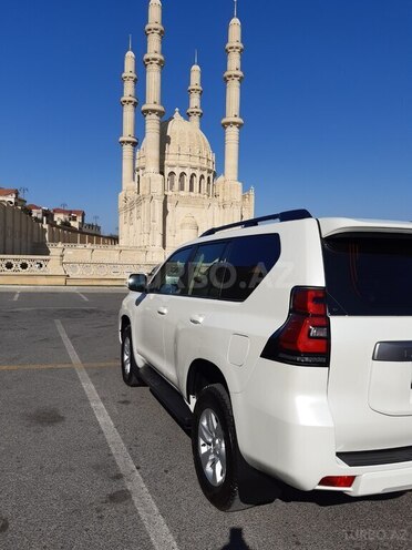 Toyota Land Cruiser Prado 2019, 21,000 km - 3.0 l - Bakı