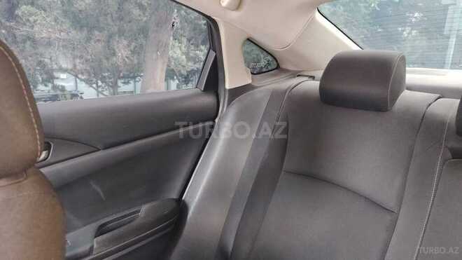 Honda Civic-3