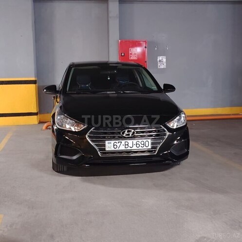 Hyundai Accent-3