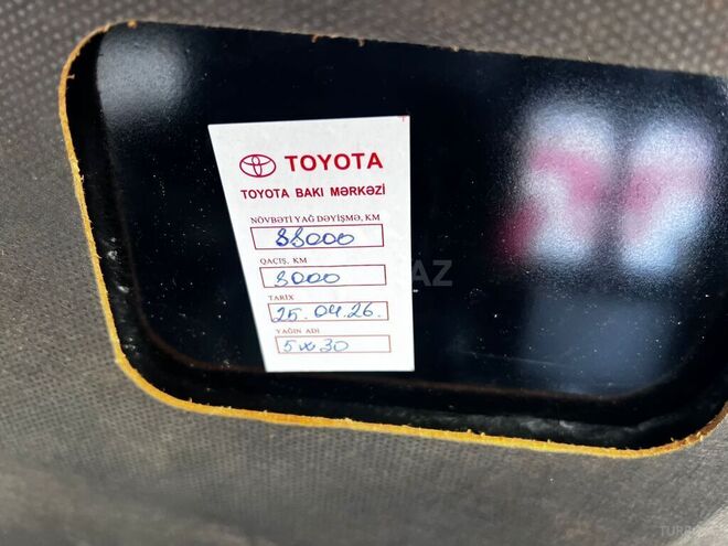 Toyota Land Cruiser Prado-17