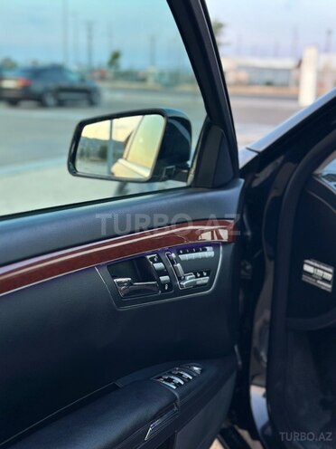 Mercedes S 350-11