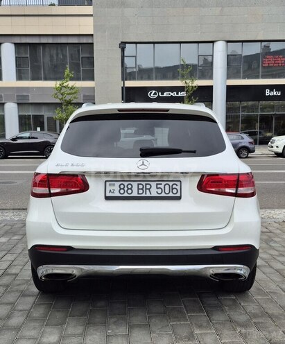 Mercedes GLC 300-5