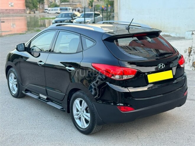 Hyundai ix35-5