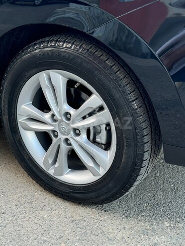 Hyundai ix35-21