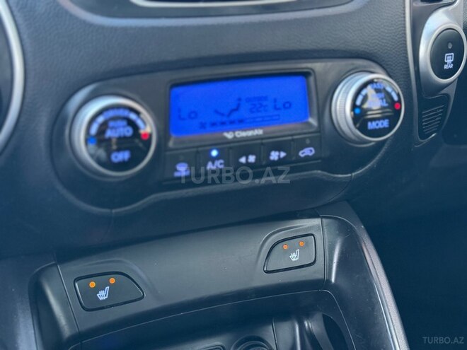 Hyundai ix35-15