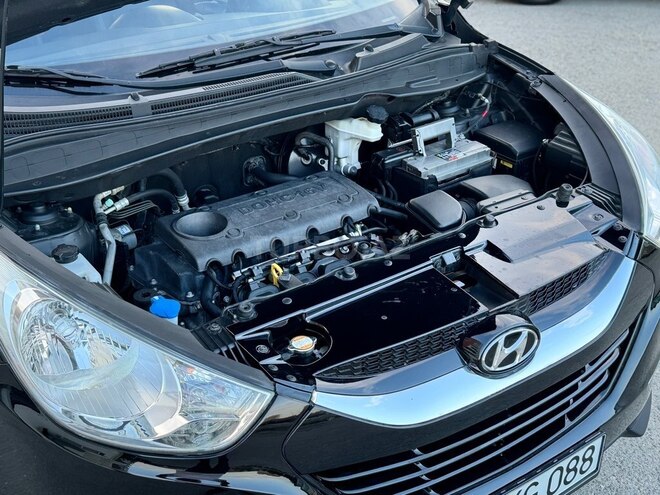 Hyundai ix35-19