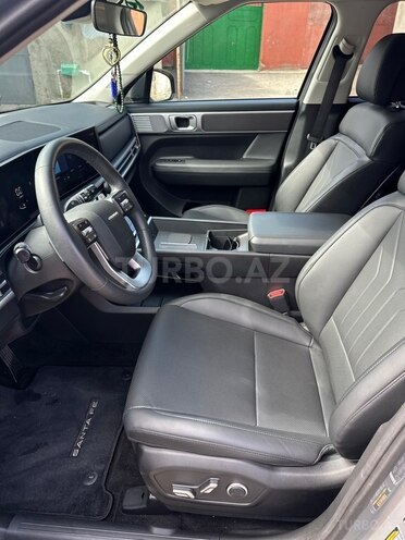 Hyundai Santa Fe-12