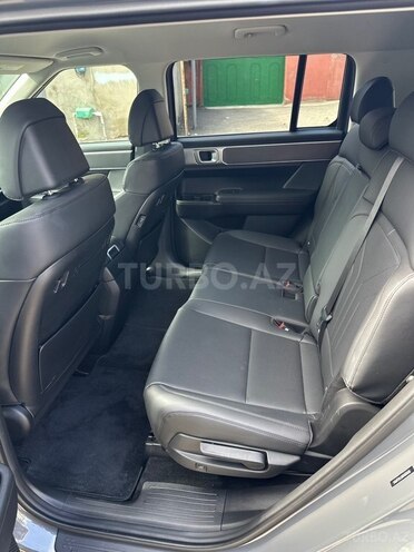 Hyundai Santa Fe-13
