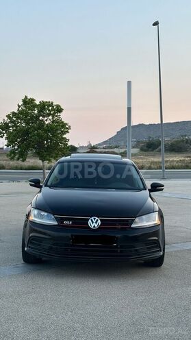 Volkswagen Jetta-1
