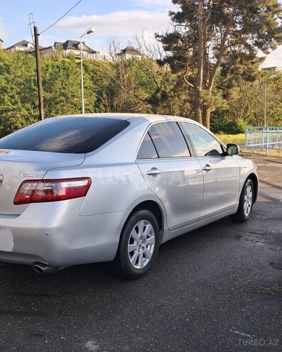Toyota Camry-4