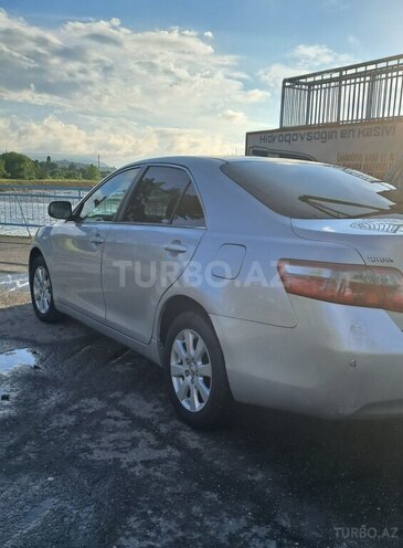 Toyota Camry-5