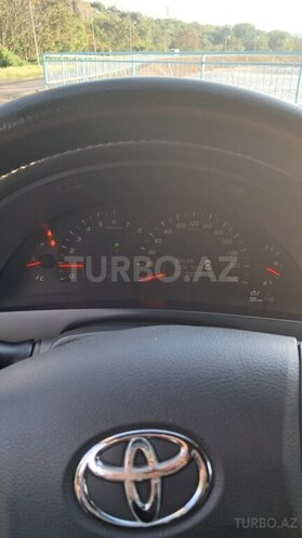 Toyota Camry-10