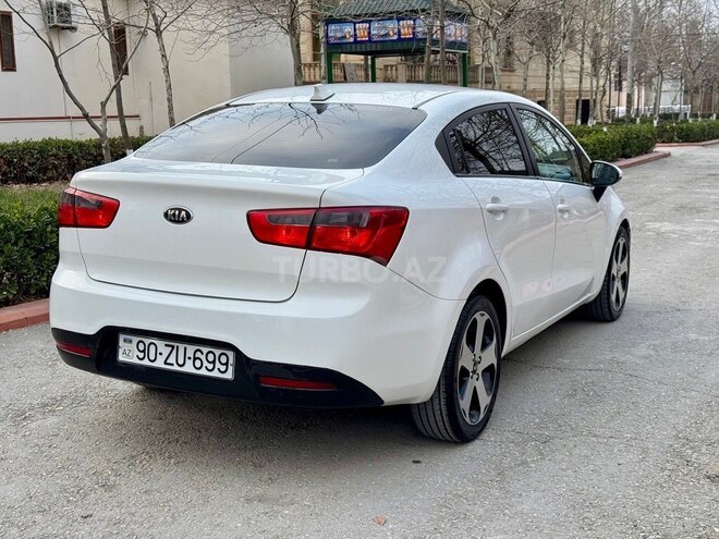 Kia Rio-6