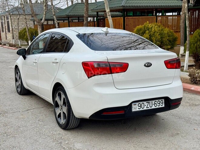 Kia Rio-7