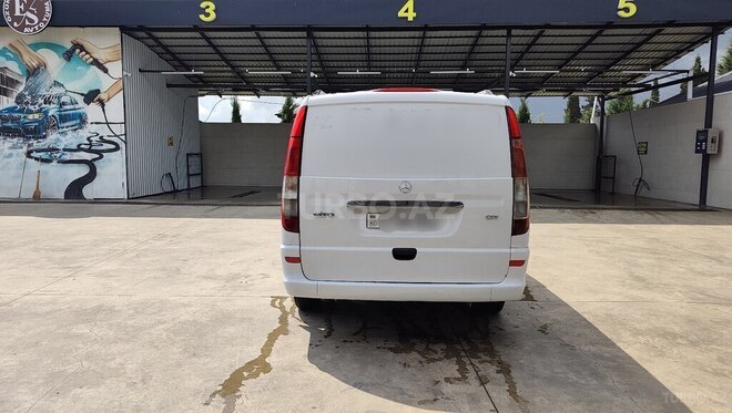Mercedes Vito-2