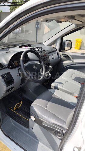 Mercedes Vito-5