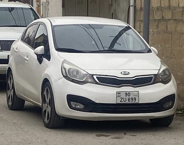 Kia Rio-1