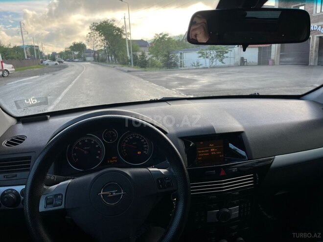 Opel Astra-4