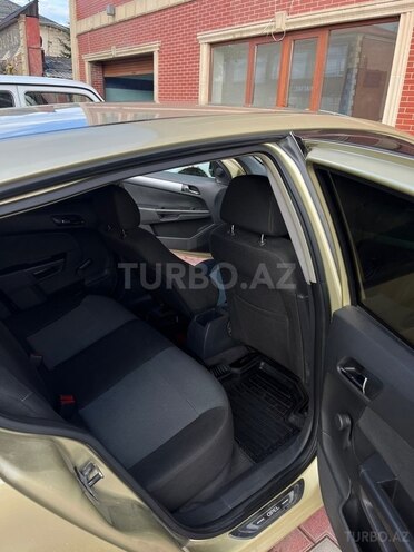 Opel Astra-12