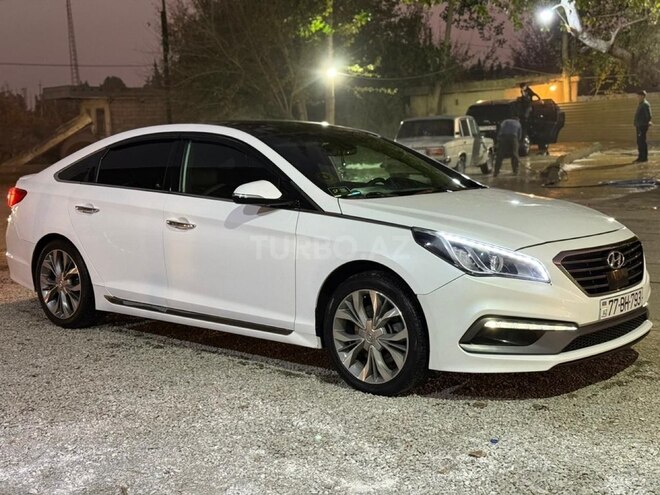 Hyundai Sonata-13