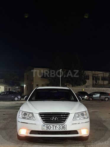 Hyundai Sonata-1