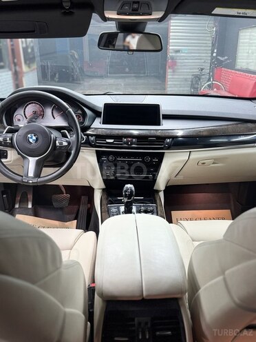 BMW X5-8