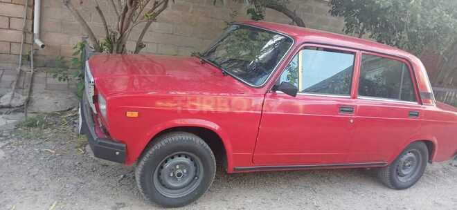 LADA (VAZ) 2107-2