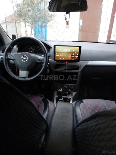 Opel Astra-3