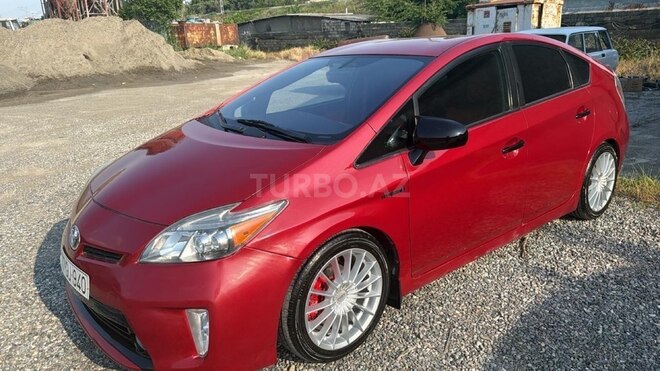 Toyota Prius-4