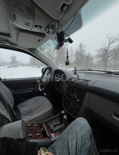 Mercedes ML 320-10